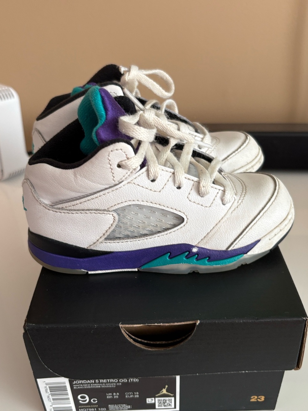 Jordan Kids White with Purple and Teal Retro Sneakers 9C
